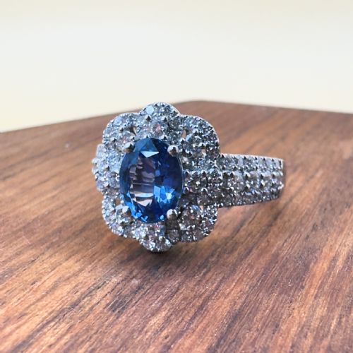 LE VIAN PLATINUM CEYLON SAPPHIRE AND DIAMOND 120CT CLUSTER RING 109G - ADDITIONAL PHOTO 4