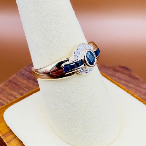 14CT GOLD DIAMOND AND PRINCESS AND OVAL CUT SAPPHIRE CLUSTER RING - ADDITIONAL PHOTO 6