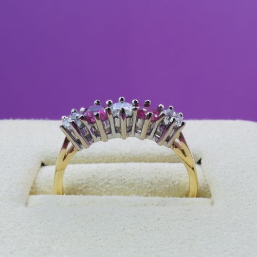 18CT GOLD FIVE STONE DIAMOND 025CT AND RUBY BAND RING - ADDITIONAL PHOTO 3