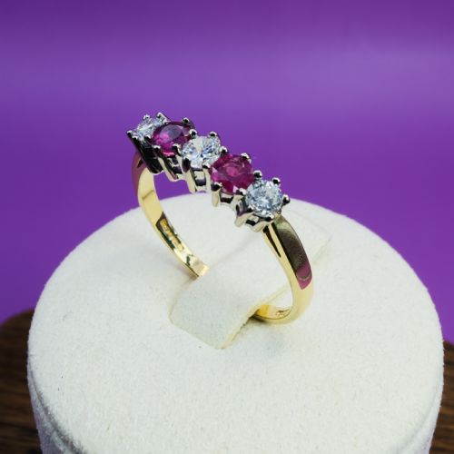 18CT GOLD FIVE STONE DIAMOND 025CT AND RUBY BAND RING - ADDITIONAL PHOTO 8