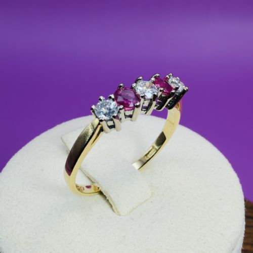 18CT GOLD FIVE STONE DIAMOND 025CT AND RUBY BAND RING - ADDITIONAL PHOTO 9