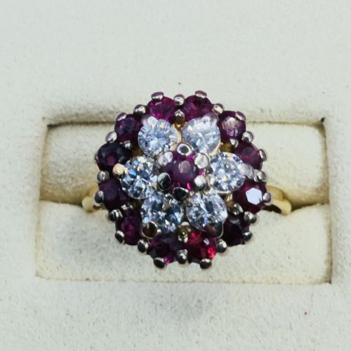 18CT YELLOW GOLD RUBY AND DIAMOND 060CT CLUSTER RING - ADDITIONAL PHOTO 11