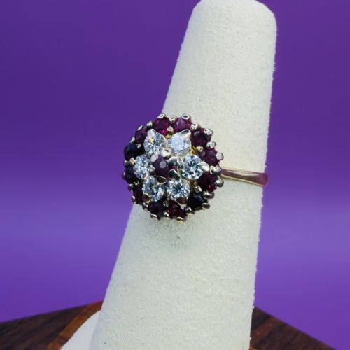 18CT YELLOW GOLD RUBY AND DIAMOND 060CT CLUSTER RING - ADDITIONAL PHOTO 6