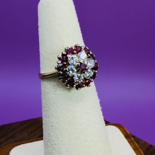 18CT YELLOW GOLD RUBY AND DIAMOND 060CT CLUSTER RING - ADDITIONAL PHOTO 7