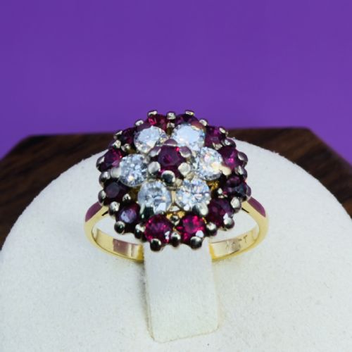 18CT YELLOW GOLD RUBY AND DIAMOND 060CT CLUSTER RING - ADDITIONAL PHOTO 8