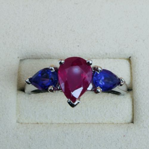 PLATINUM THREE STONE PEAR CUT RUBY AND AMETHYST DRESS RING - ADDITIONAL PHOTO 4