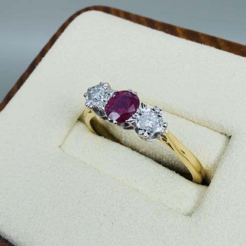 fig 1. 18ct Gold Ruby and Diamond Trilogy Ring