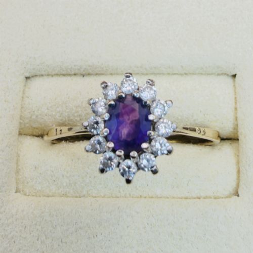 9ct Gold Vintage Amethyst and White Spinel Cluster Ring