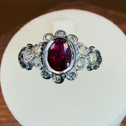 18ct White Gold Bezel Set Ruby and Diamond Cluster Ring 4.2g