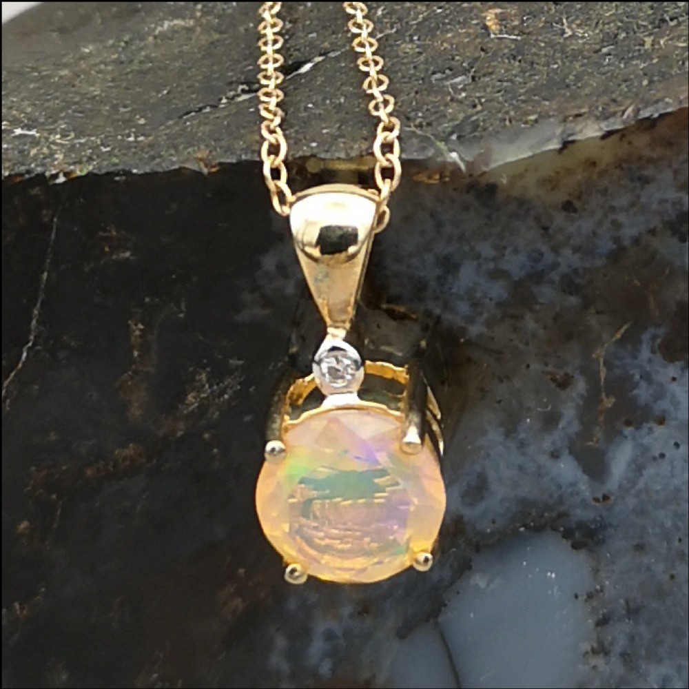 9ct Gold Opal and Diamond Pendant & Chain