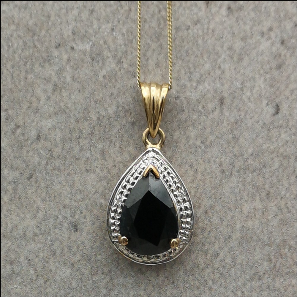 9ct Gold Sapphire (2ct) and Diamond Necklace
