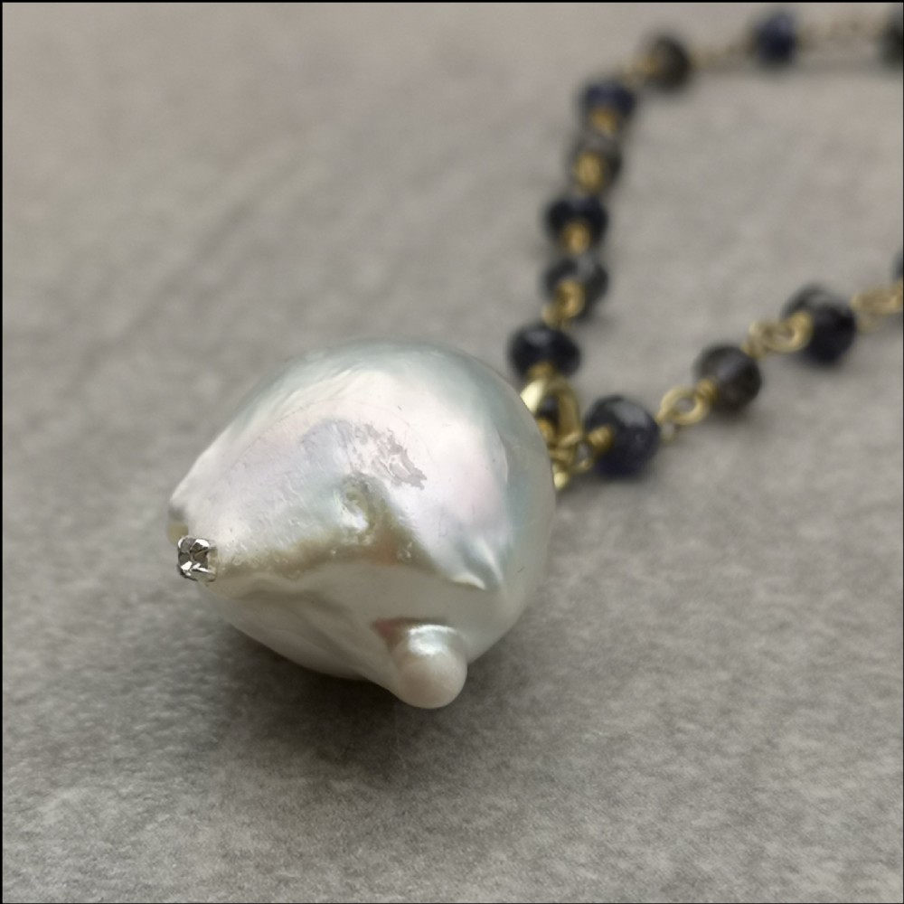 9ct Gold Clasp Amethyst Bead & Baroque Pearl with Diamond Pendant and Chain