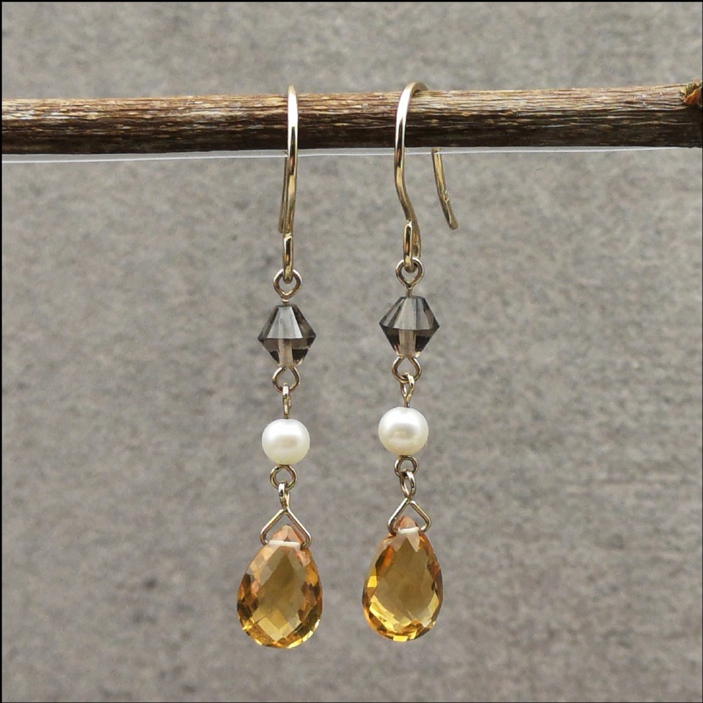 9ct Gold Citrine and Cultured Pearl Drop Earring