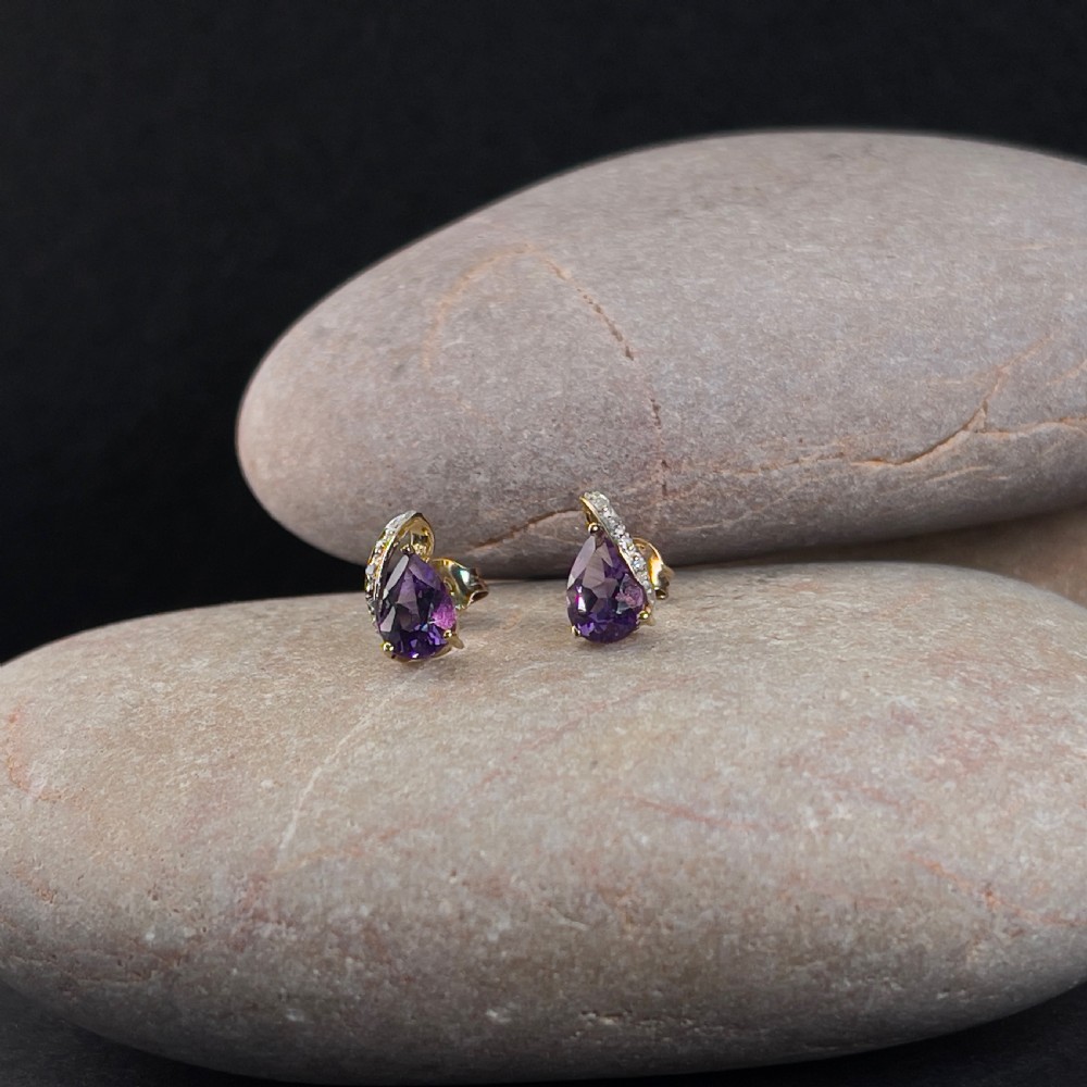 9ct Gold Diamond & Amethyst Stud Earrings View VII