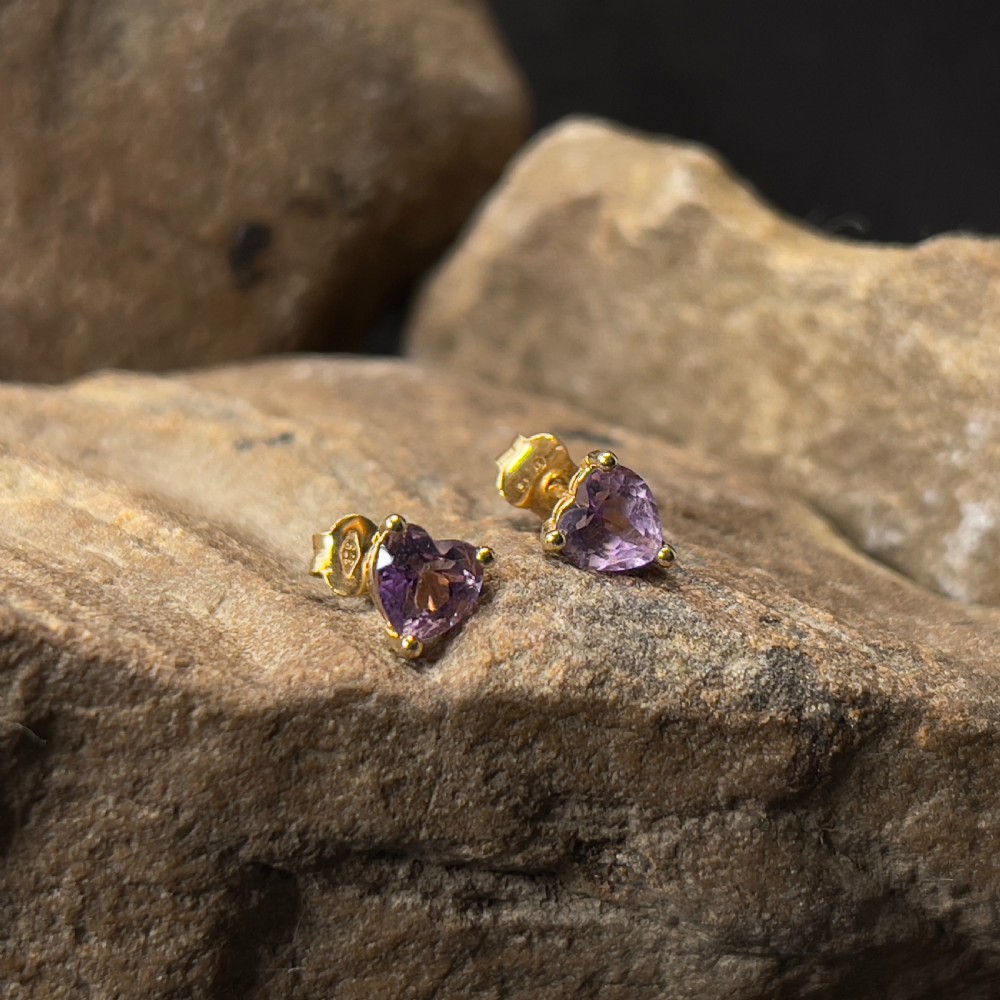 9ct Gold Amethyst Heart Stud Earrings
 View VII
