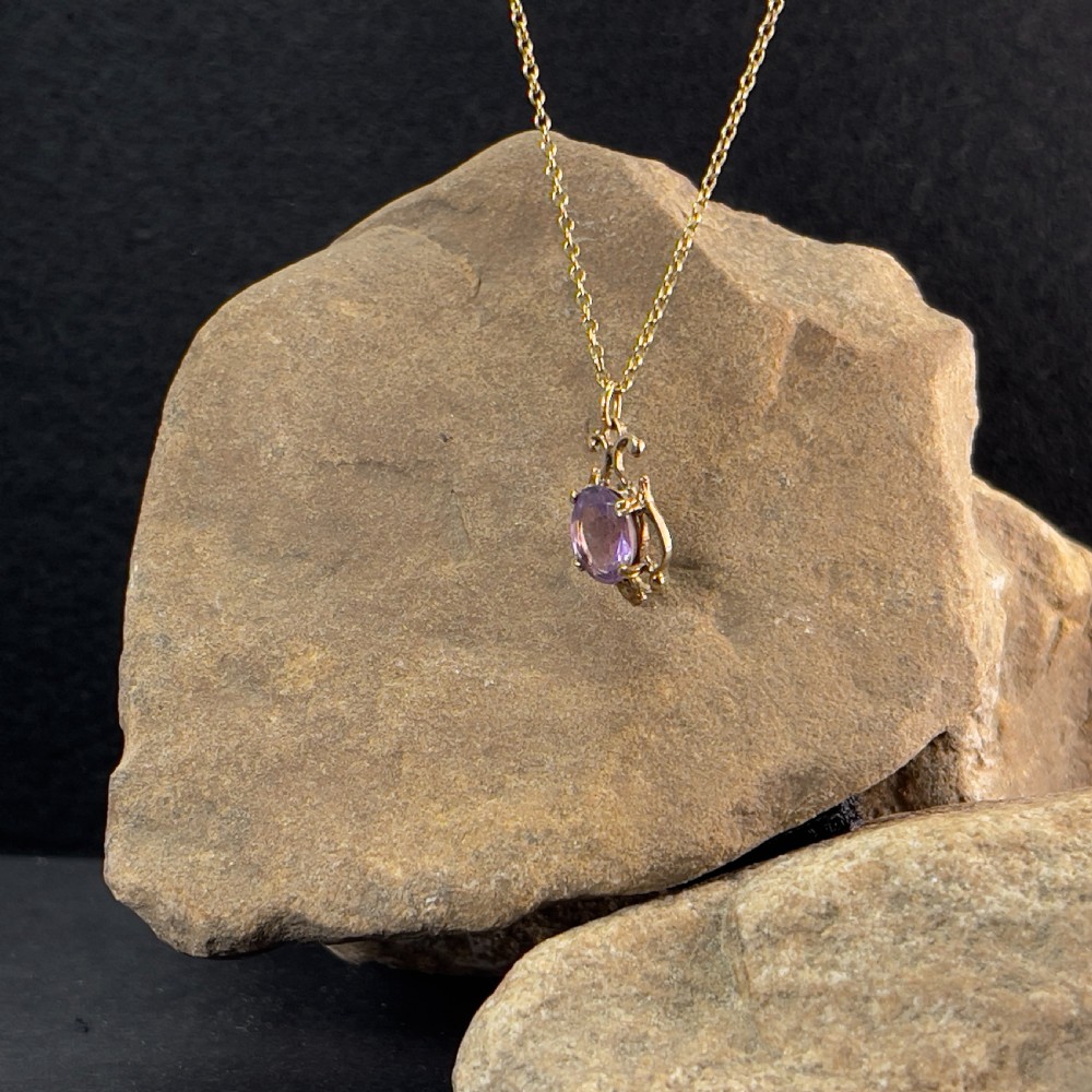 9ct Gold Amethyst Pendant Necklace
 View IV