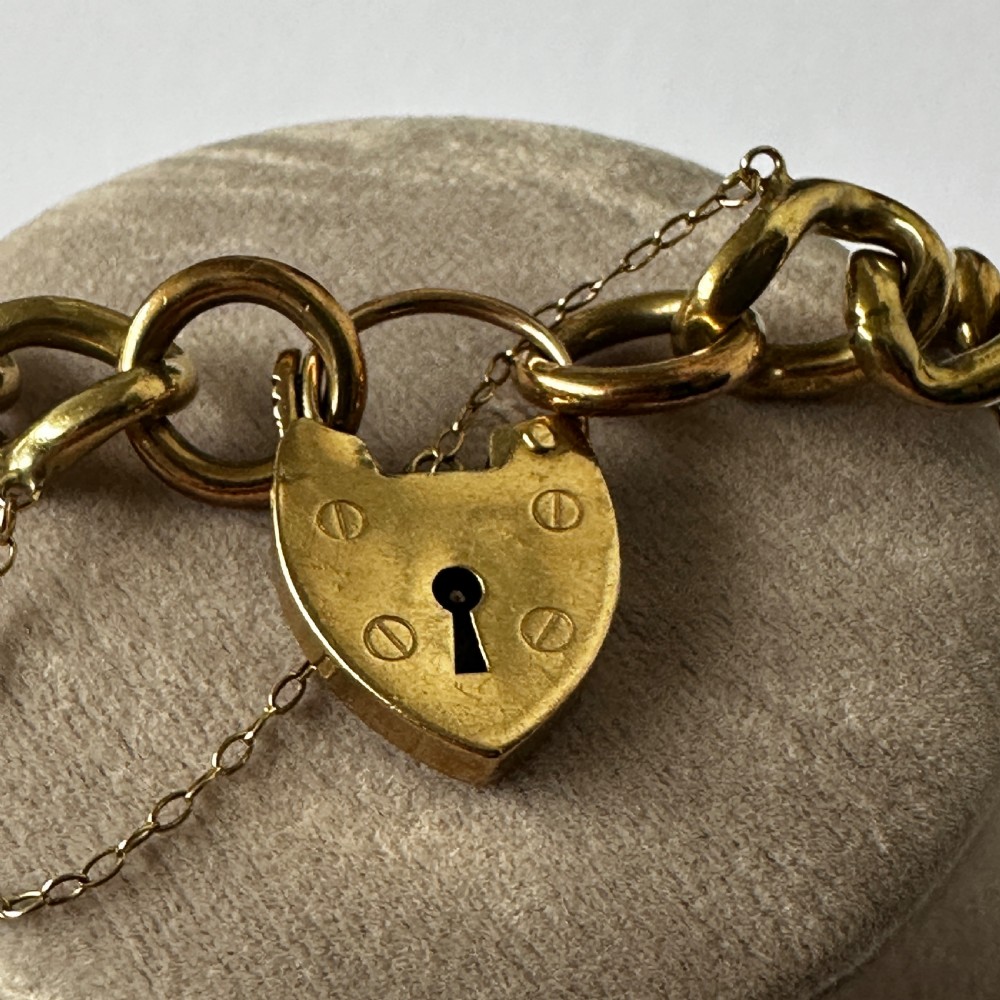 Antiques 9ct Gold Curb Bracelet With Padlock (49.1g) View VII