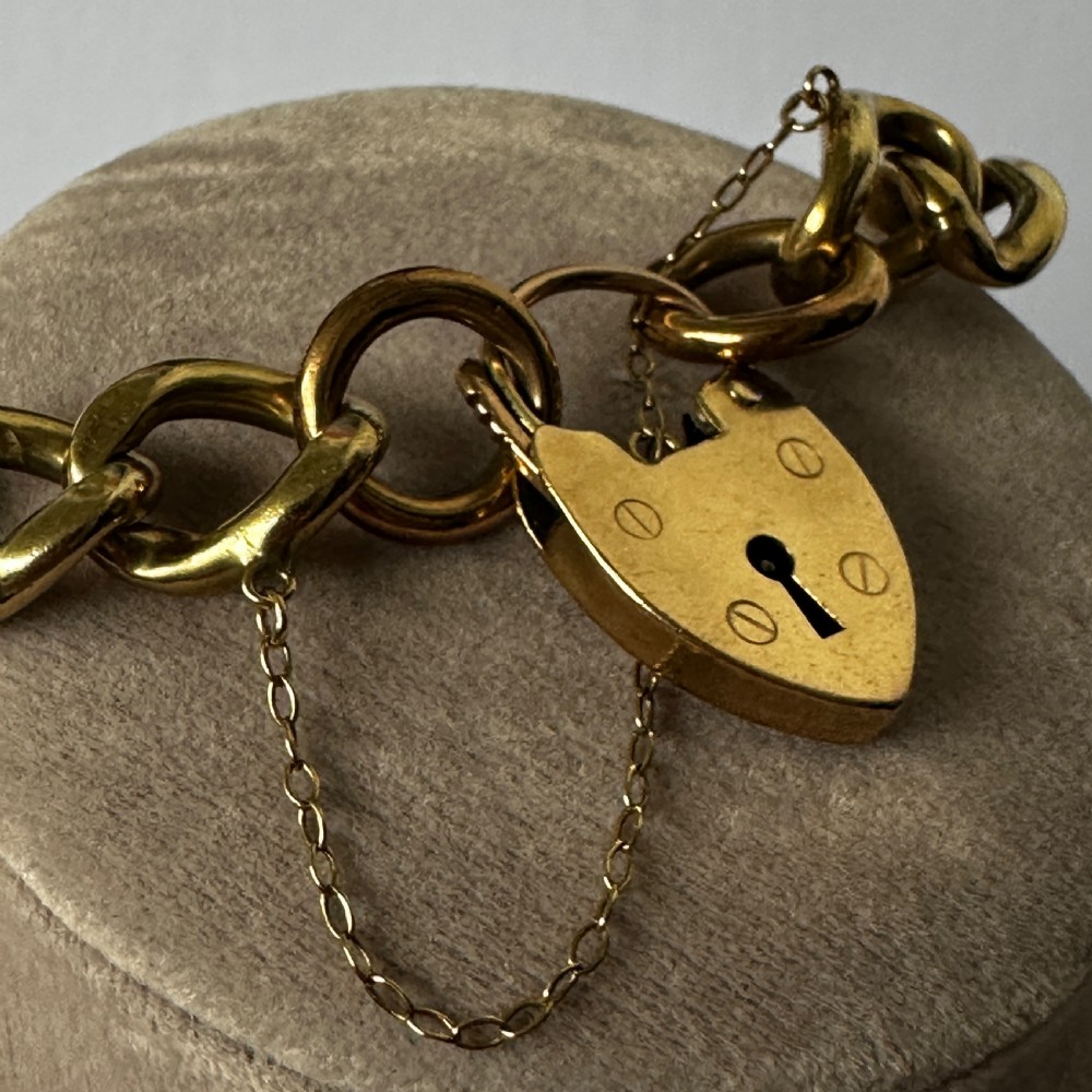 Antiques 9ct Gold Curb Bracelet With Padlock (49.1g) View VIII