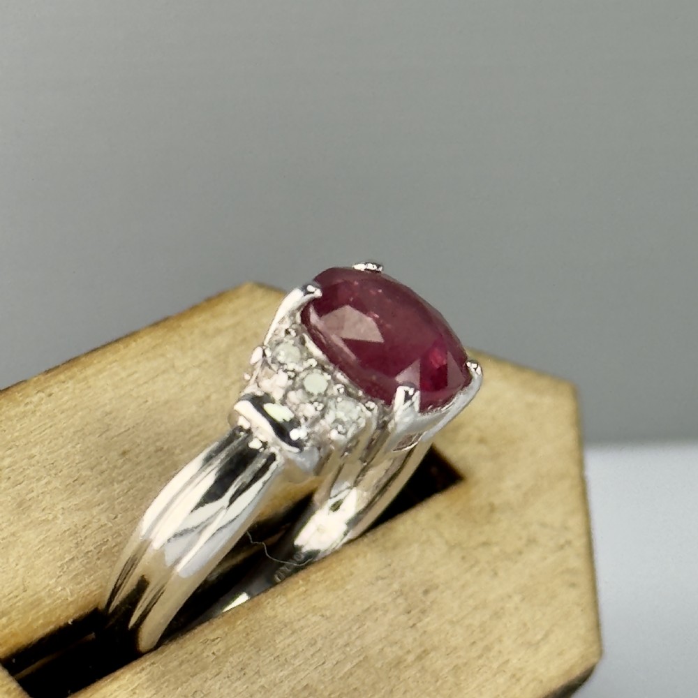 18ct White Gold Ruby & Diamond Cluster Ring View VII
