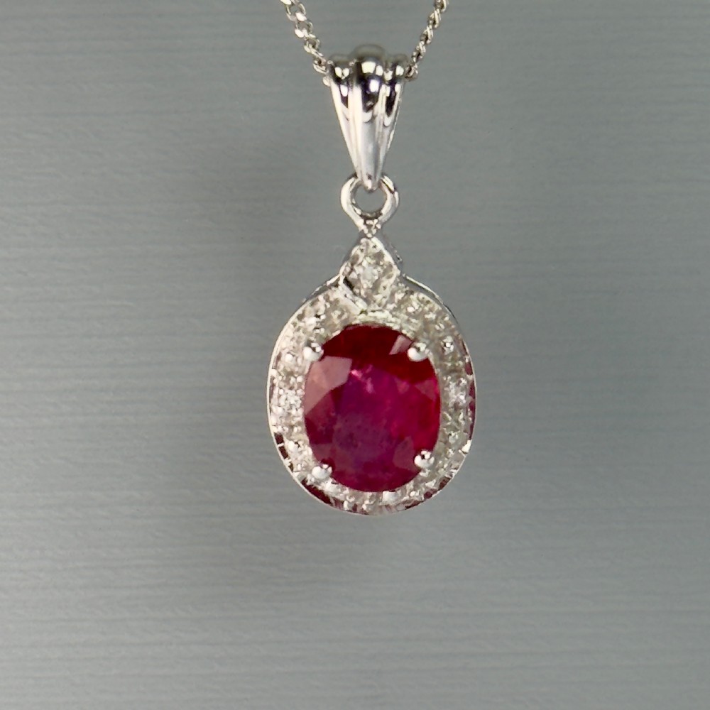 18ct White Gold Ruby & Diamond Pendant Necklace
