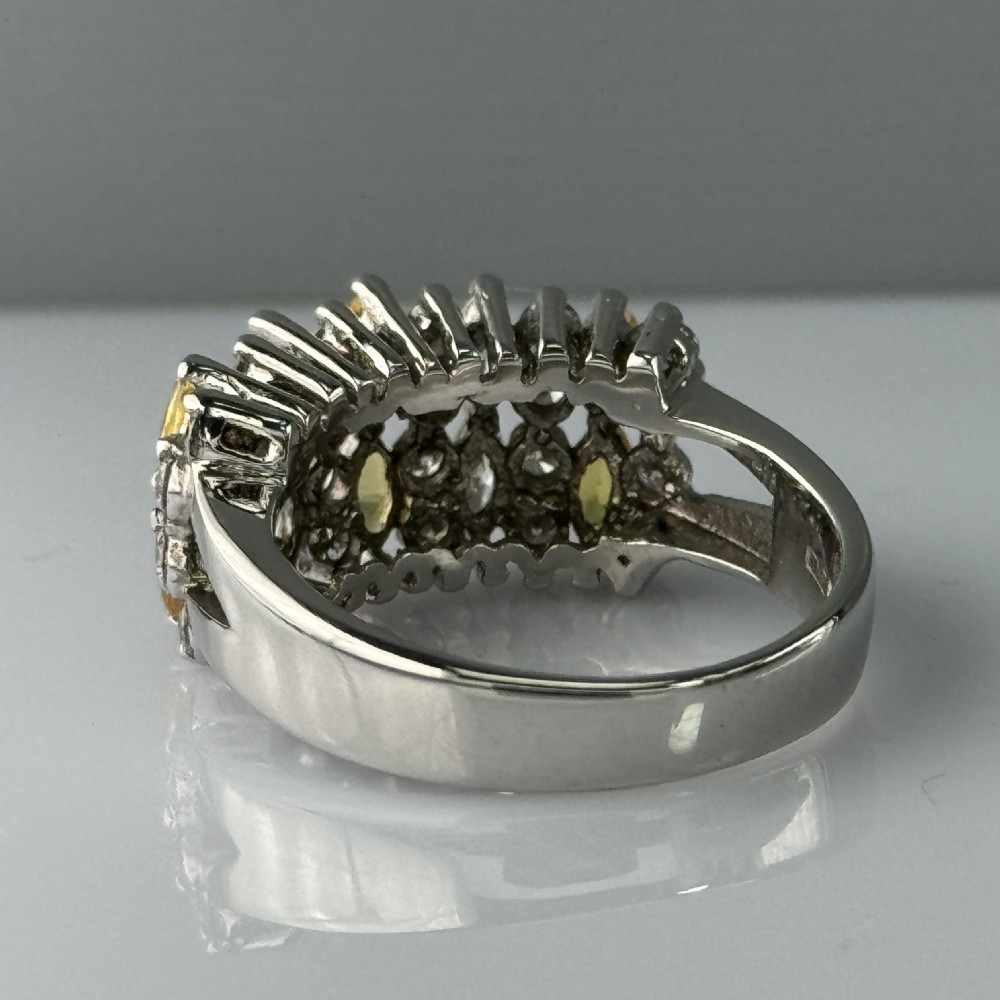 18ct White Gold Citrine & Diamond (1.00ct) Cluster Ring View VI