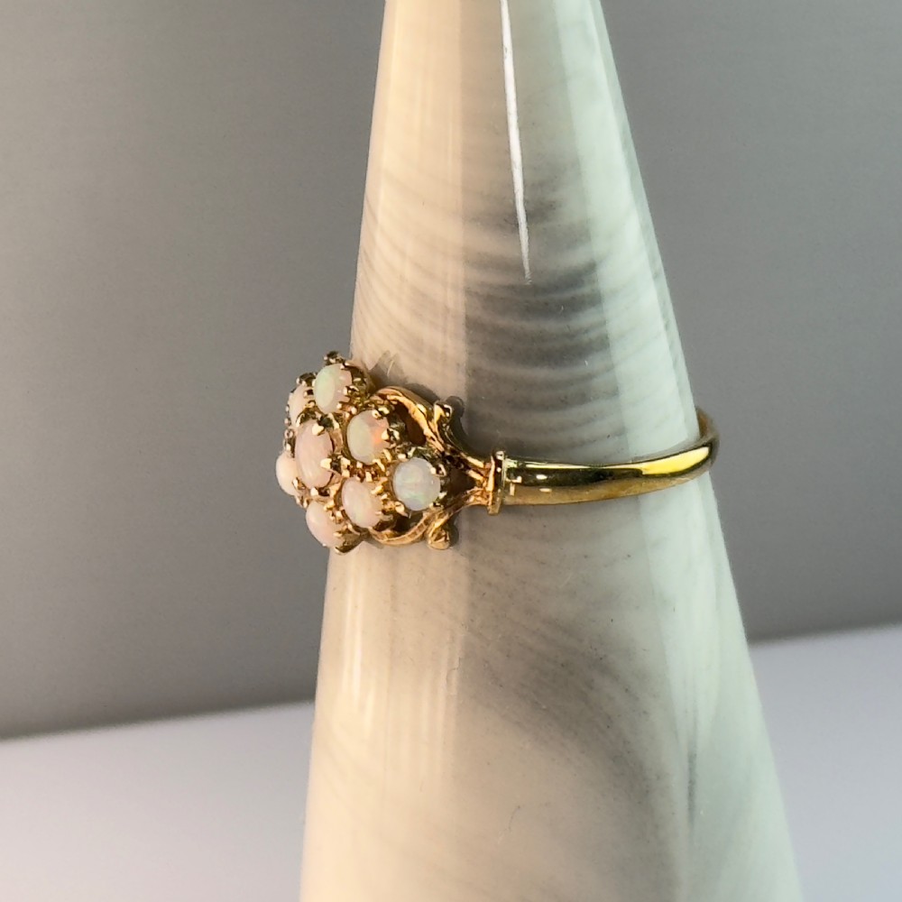 9ct Gold Vintage Opal Cluster Ring View X