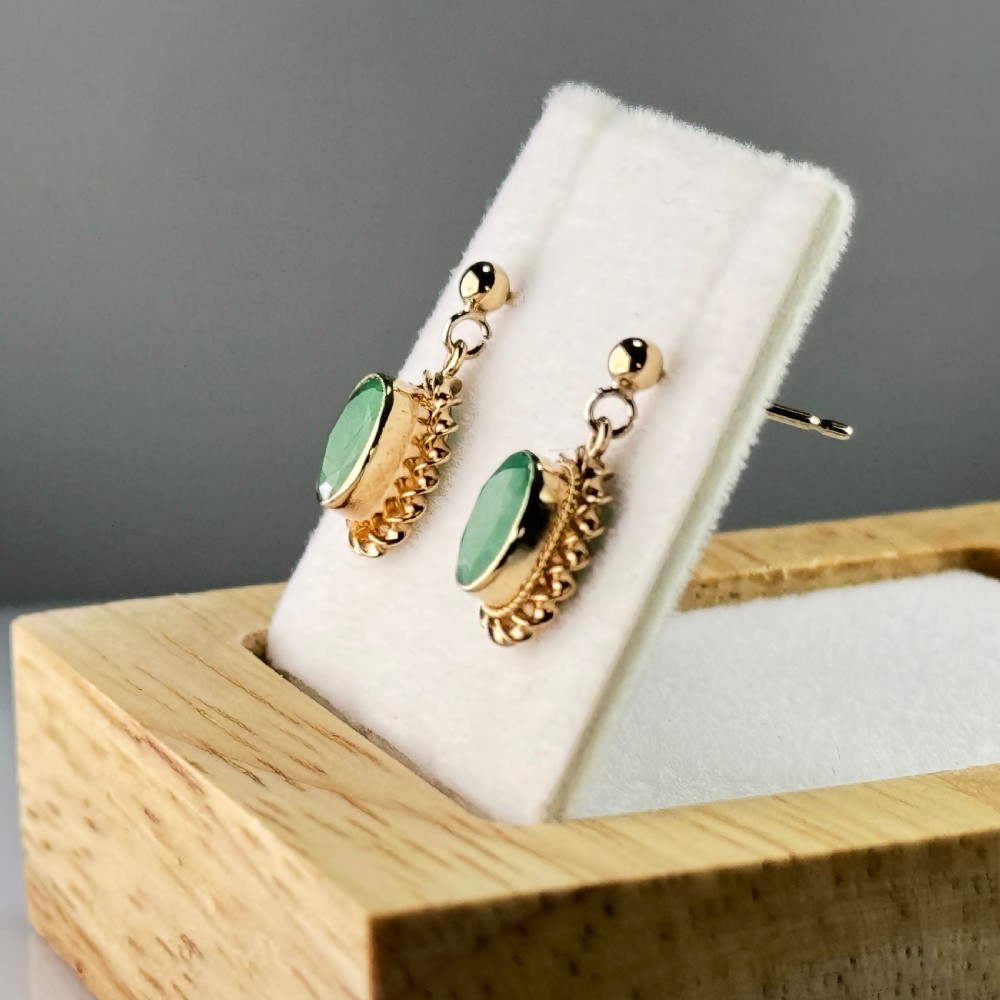9ct Gold Vintage Oval Cut Emerald Drop Stud Earrings View V