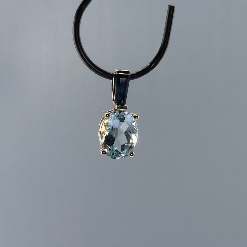 9ct Gold Unusual Aquamarine & Sapphire Pendant View II
