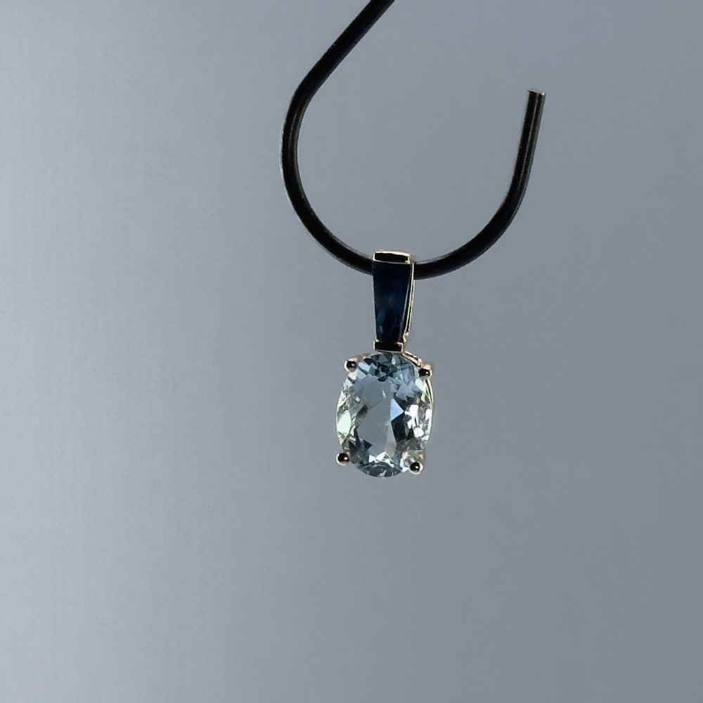 9ct Gold Unusual Aquamarine & Sapphire Pendant View XII