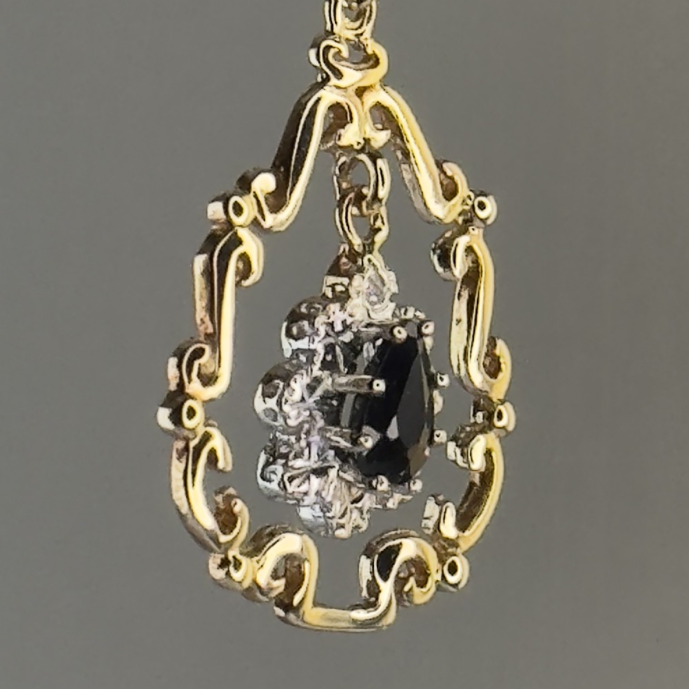 9ct Gold Pear Cut Sapphire & Diamond Drop Pendant