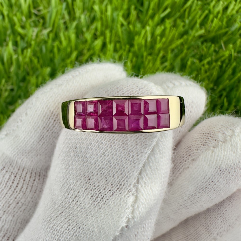 9ct Gold Princess Cut Ruby Band Ring View IX