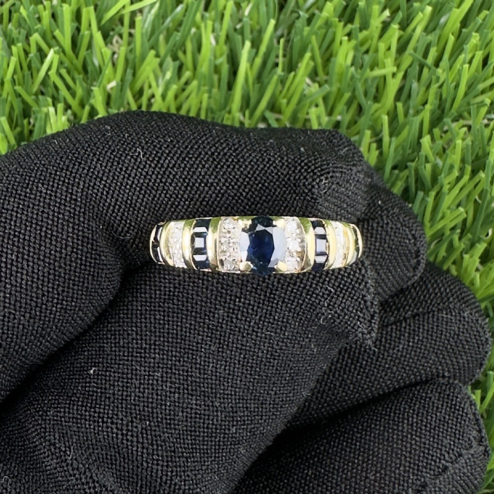14ct Gold Sapphire and Diamond Cluster Ring 
