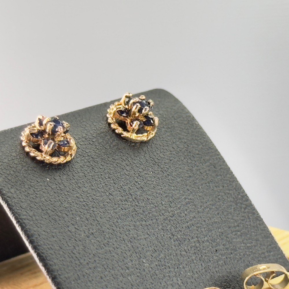 9ct Yellow Gold Sapphire Cluster Stud Earrings View VI