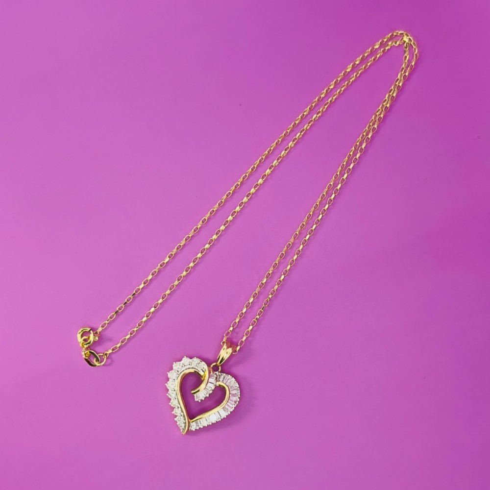 14ct Gold Diamond (1.25ct) Heart Cluster Pendant Necklace View VIII