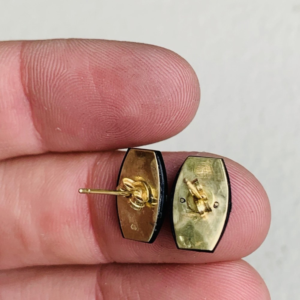 French Art Deco 18ct Gold Onyx & Rose Cut Diamond in Platinum Strip Stud Earring View VI