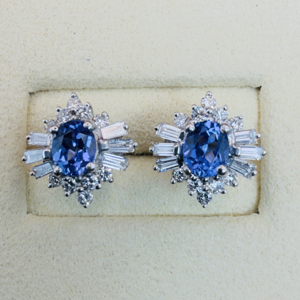 18ct White Gold Vintage Cornflower Sapphire & Diamond 1.00ct Cluster Screw Back Earrings