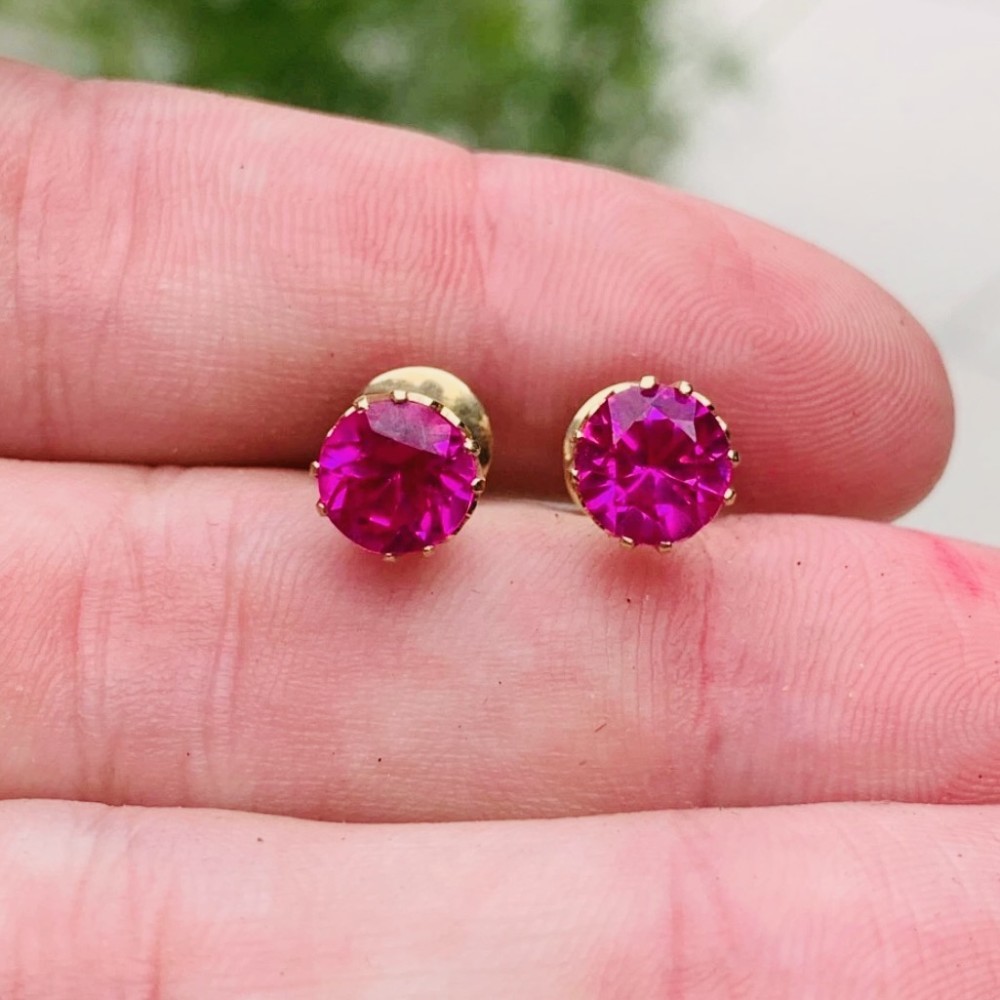 18ct Gold Art Deco Pink Sapphire (1.25ct) Screw Back Stud Earrings