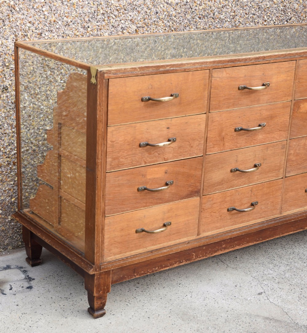 Oak haberdashery shop counter by J LE VINE London View IX