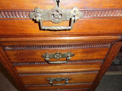VICTORIAN OAK LEATHER TOP WRITING DESKVICTORIAN OAK WRITING DESK - ADDITIONAL PHOTO 4