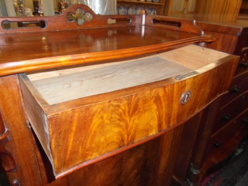 VICTORIAN FLAME MAHOGANY CABINET - ADDITIONAL PHOTO 2