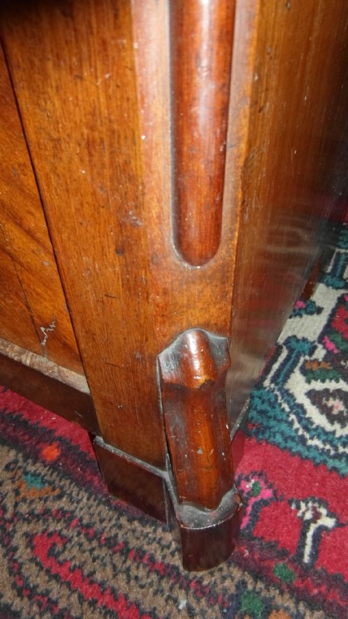 VICTORIAN FLAME MAHOGANY CABINET - ADDITIONAL PHOTO 6