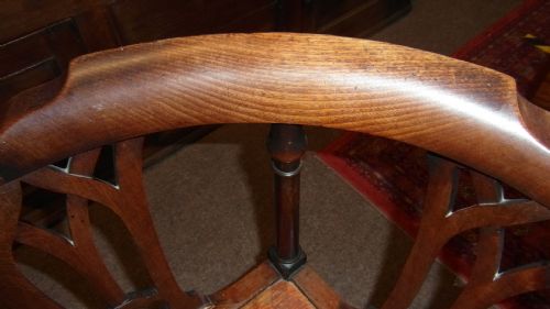 GEORGE III ELM CORNER CHAIR - ADDITIONAL PHOTO 1