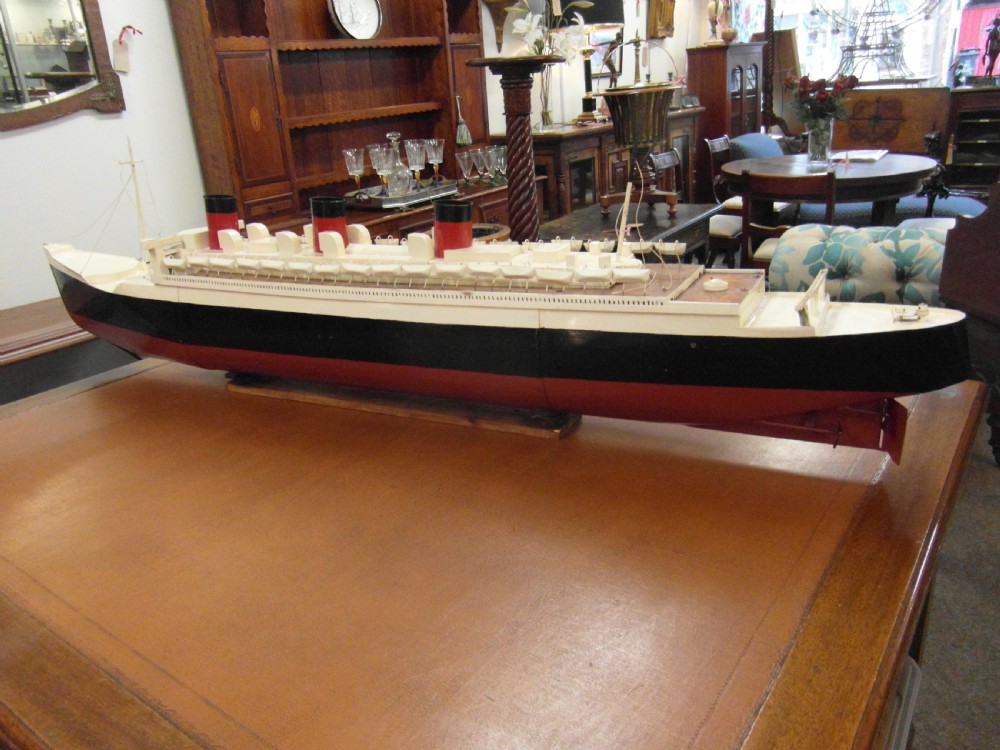 Queen Mary Cunard White Star Line Working Model Ship  View XI