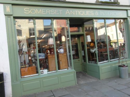 SOMERSET ANTIQUES & INTERIORS PROFILE PHOTO WHICH LINKS TO DEALER PAGE