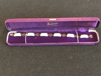 Jade Lady’s Victorian Bracelet 9ct Gold Mounted Absolutely Beautiful
