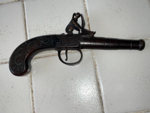 QUEEN ANN FLINTLOCK PISTOL - ADDITIONAL PHOTO 1