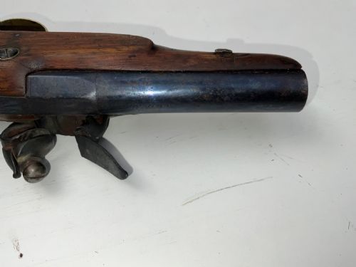 A RARE FLINTLOCK OVERCOAT PISTOL FOR AN INSPECTOR OF MAIL COACHES - ADDITIONAL PHOTO 9