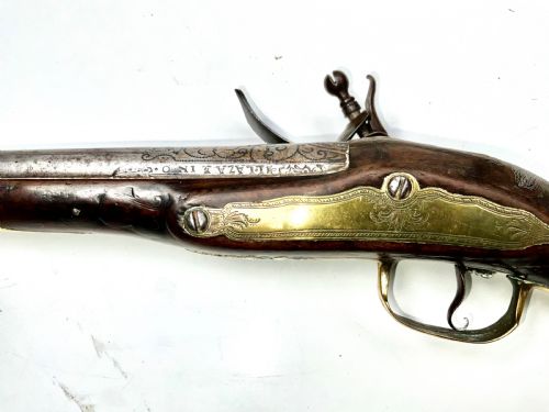 FLINTLOCK PISTOL 1650 - ADDITIONAL PHOTO 9