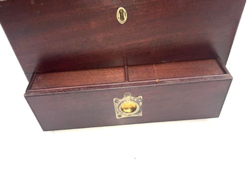 GEORGE III APOTHECARY BOX WITH OUT CONTENTS - ADDITIONAL PHOTO 10