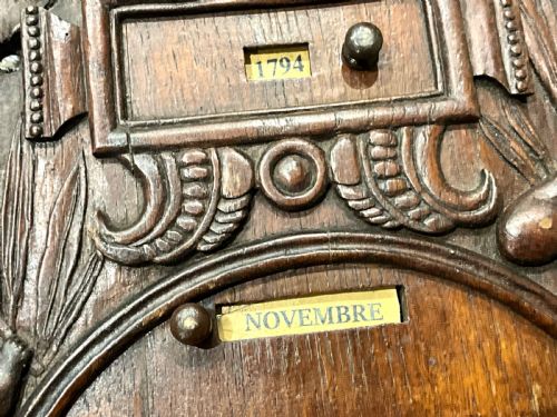 CALENDAR OAK CARVED 18TH CENTURY - ADDITIONAL PHOTO 13